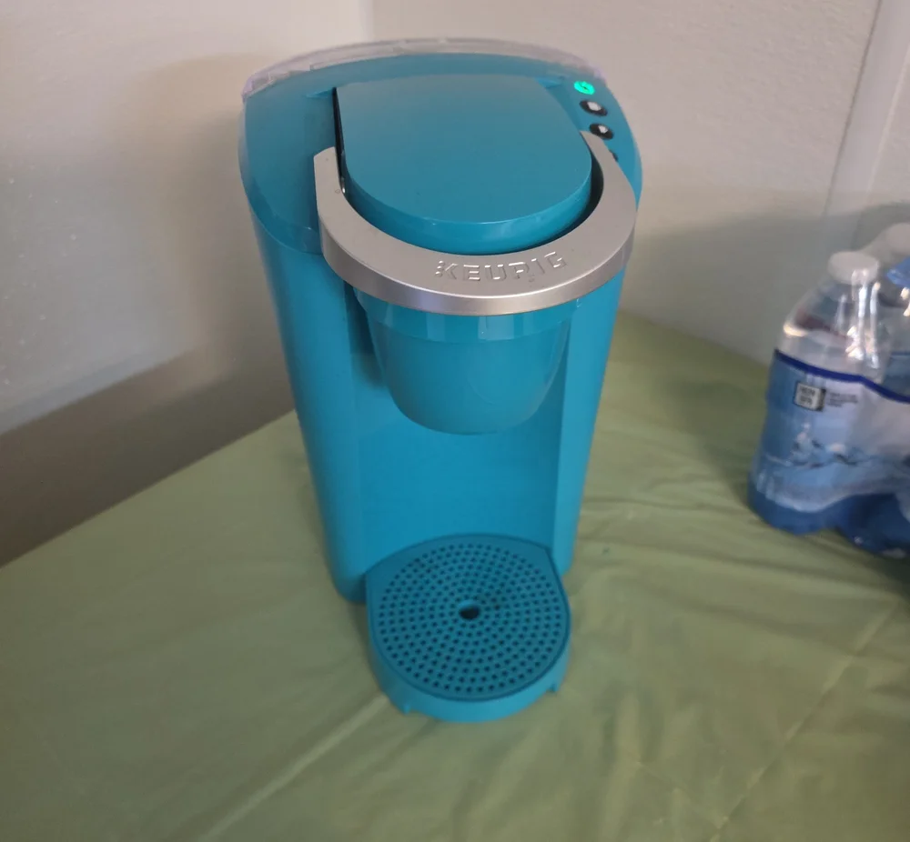 Keurig Single-Serve Coffee Maker in Teal with Silver Trim